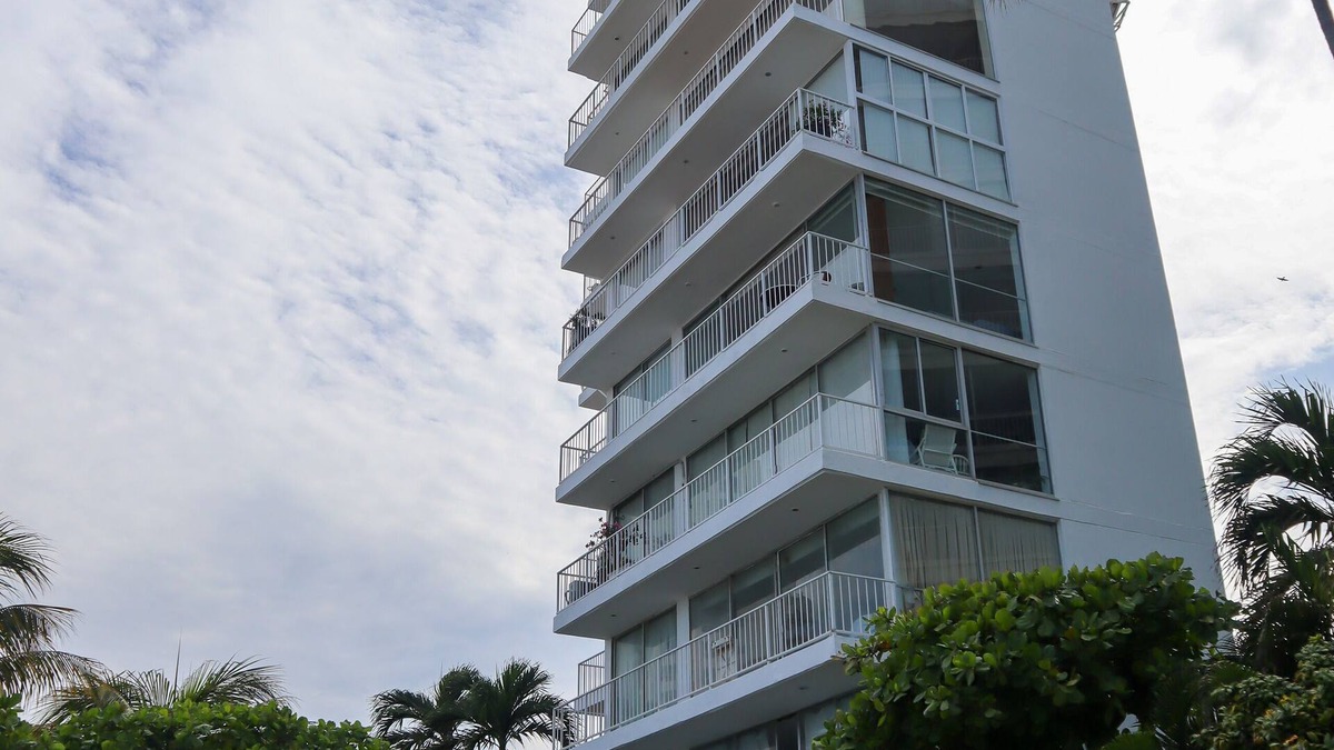 Costa Azul Apartment | Enjoy the most beautiful bay in the world. Acapulco Bay!
