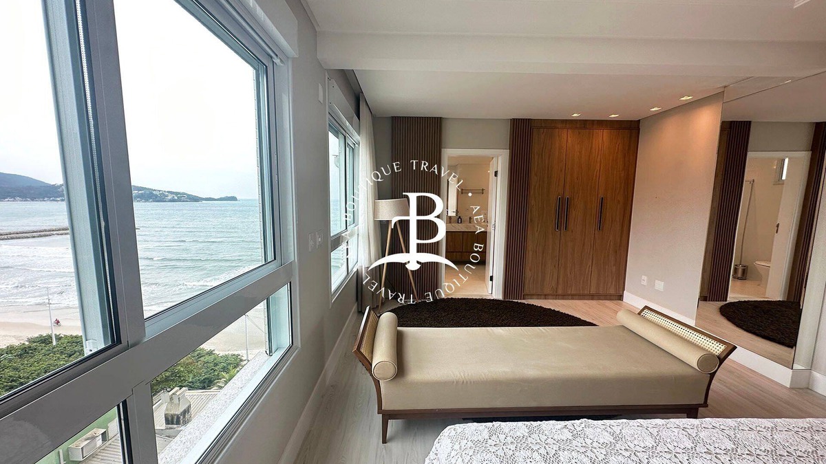 Itapema Apartment | Enjoy the sunset and relax in a heated pool
