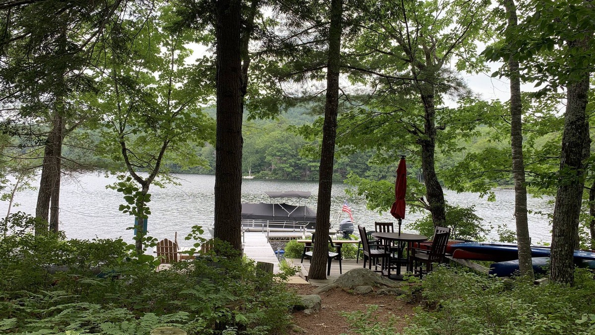 Rome Cottage | Enjoy the tranquility of Long Pond and the call of the loons