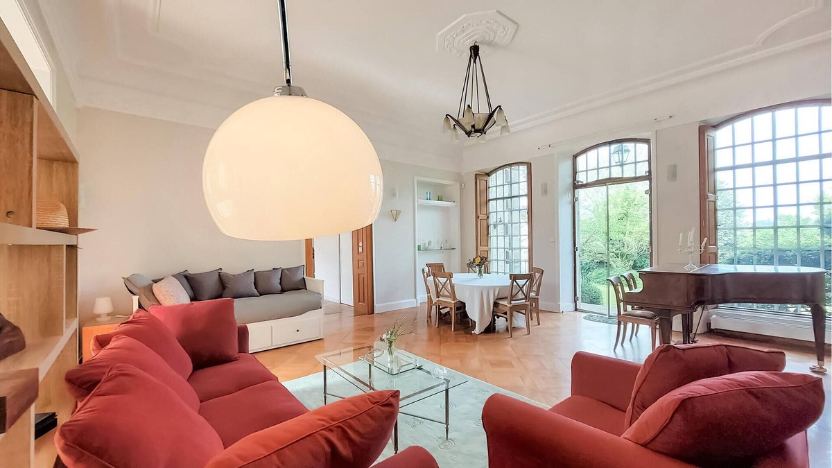 Sand House | Enjoy the tranquility of vacationing in this special vacation home.