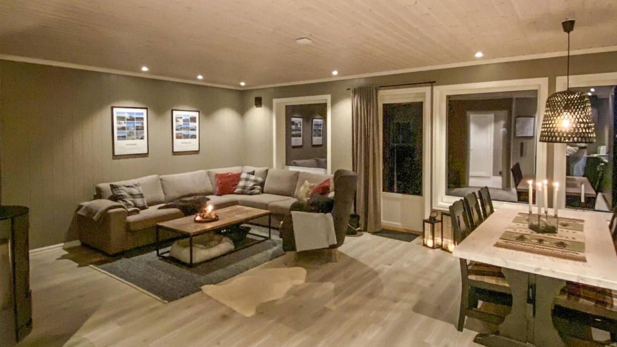 Rauland House | Enjoy your vacation in this beautifully located vacation home with great views.