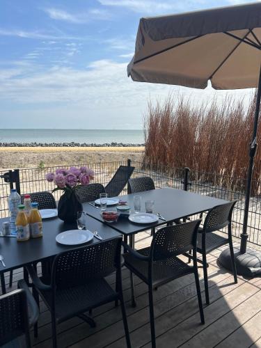 Enkhuizen House | Enkhuizer Strand BeachHouse Strandgut mit Zaun Nr 400