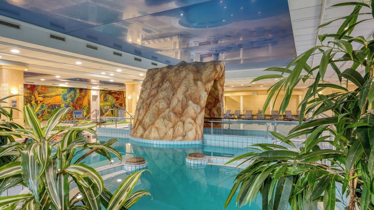 13th District Hotel | Ensana Grand Margaret Island