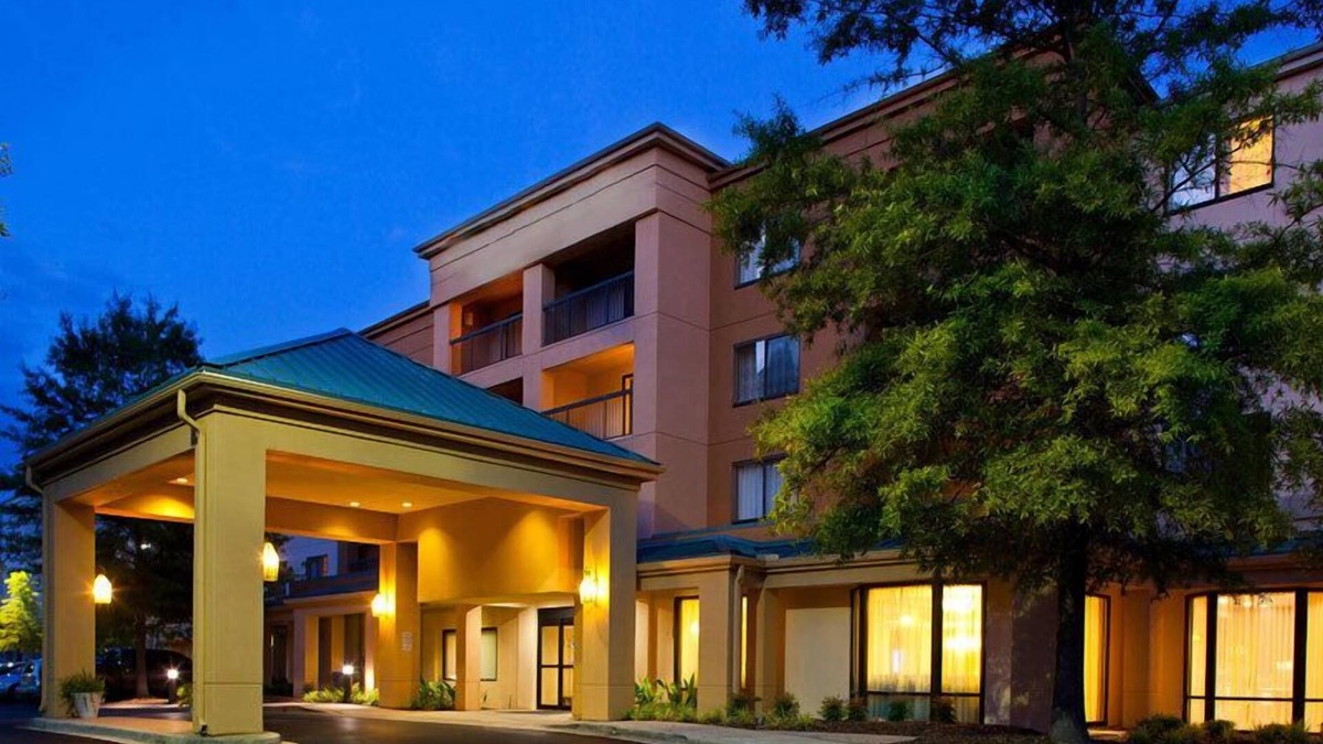 Crestline Heights House | Ensuring a Very Comfortable & Memorable Stay! Free Onsite Parking, Pets Allowed