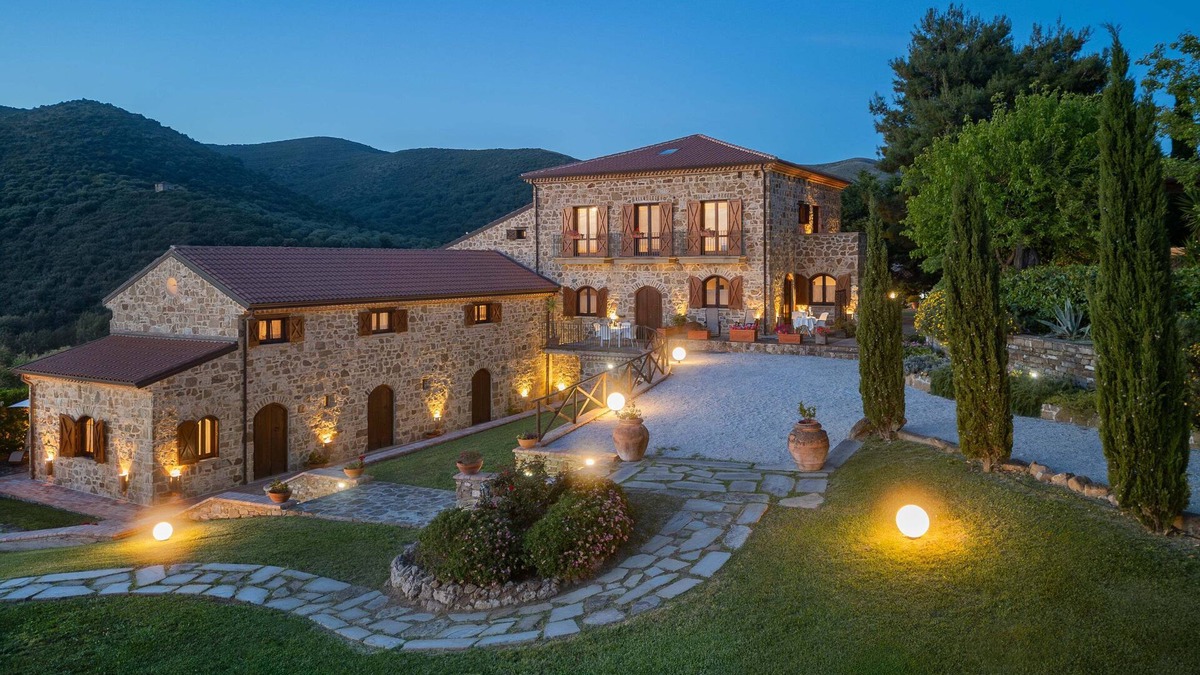 Alani Other | Entire Villa for Family Reunion, Retreats & Events for up to 30 guests