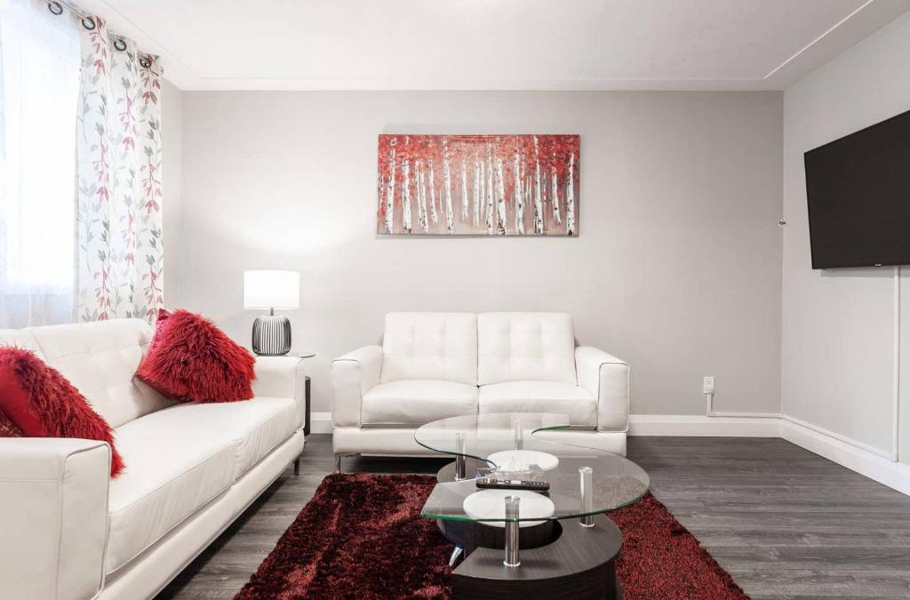 Waterloo Apartment | ENTIRE 2 BEDROOM APARTMENT UPTOWN WATERLOO - e1