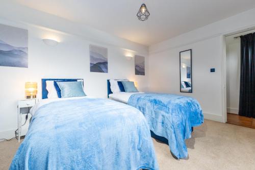 Hatfield Apartment | Entire 5 Bed House - Contractors, Family's & More - Free Parking