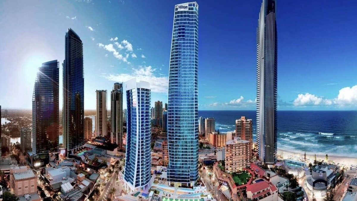 Gold Coast Apartment | Entire 5-star, 2 bdrm apt on Surfers Paradise beach. Ocean views from every room