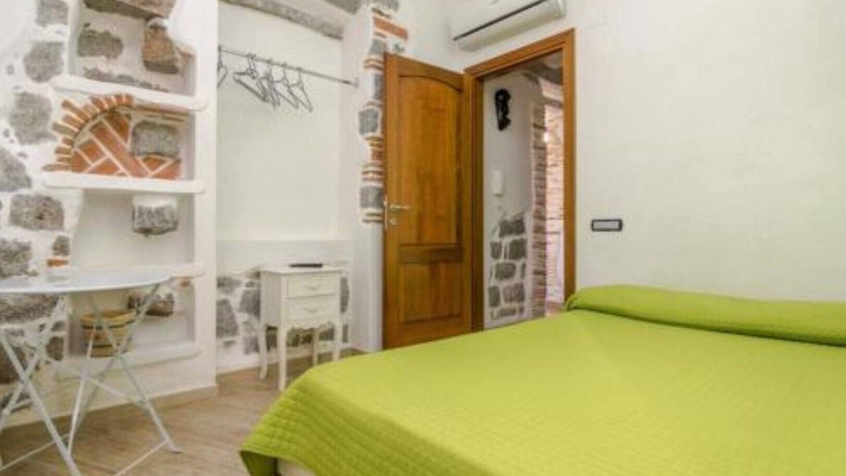 Arbatax House | Entire apartment from 7 rooms 7 bathrooms, air conditioning.Central