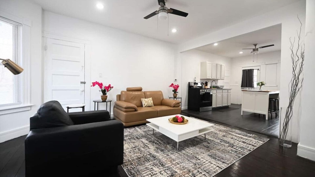Ansonia Apartment | ENTIRE APARTMENT RECENTLY RENOVATED 2BR