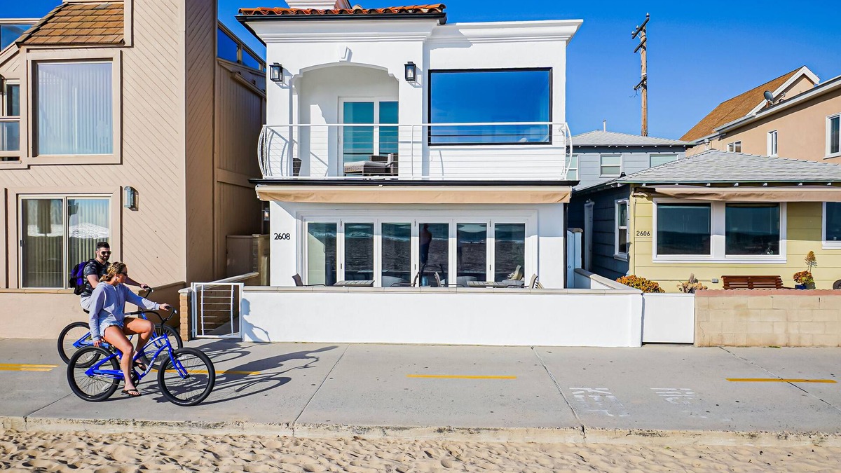 West Newport House | Entire Boardwalk Home on the Beach in Newport Beach with Beautiful Views