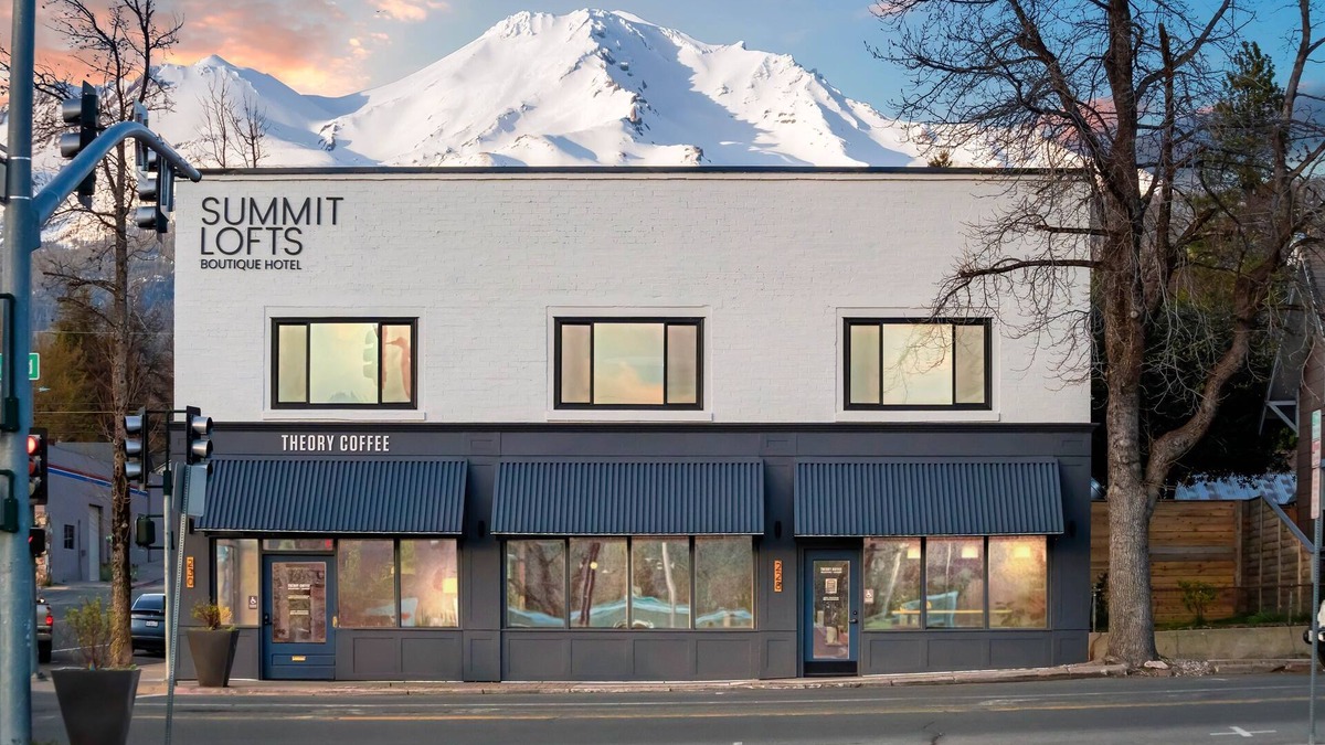 Mount Shasta Hotel | Entire Boutique Hotel @ Base Mt Shasta (sleeps 30)