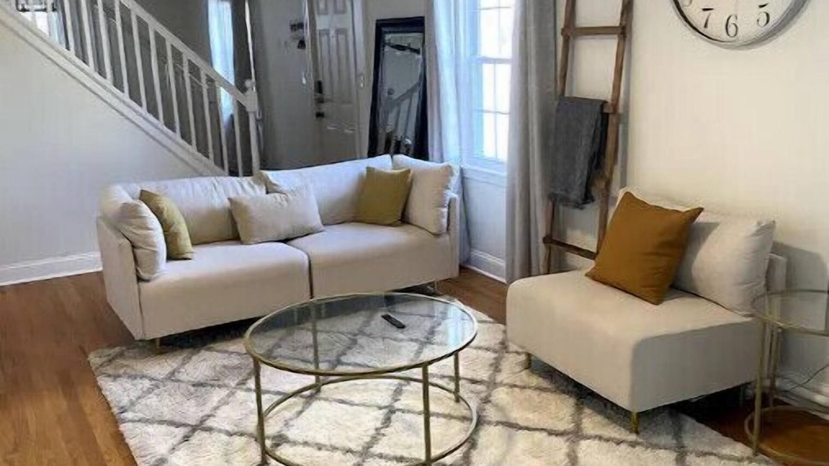New Haven House | Entire Home in Hamden