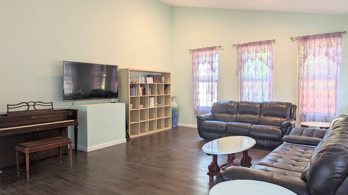 Langdon House | Entire Home in NE DC. 5 BD/3BA