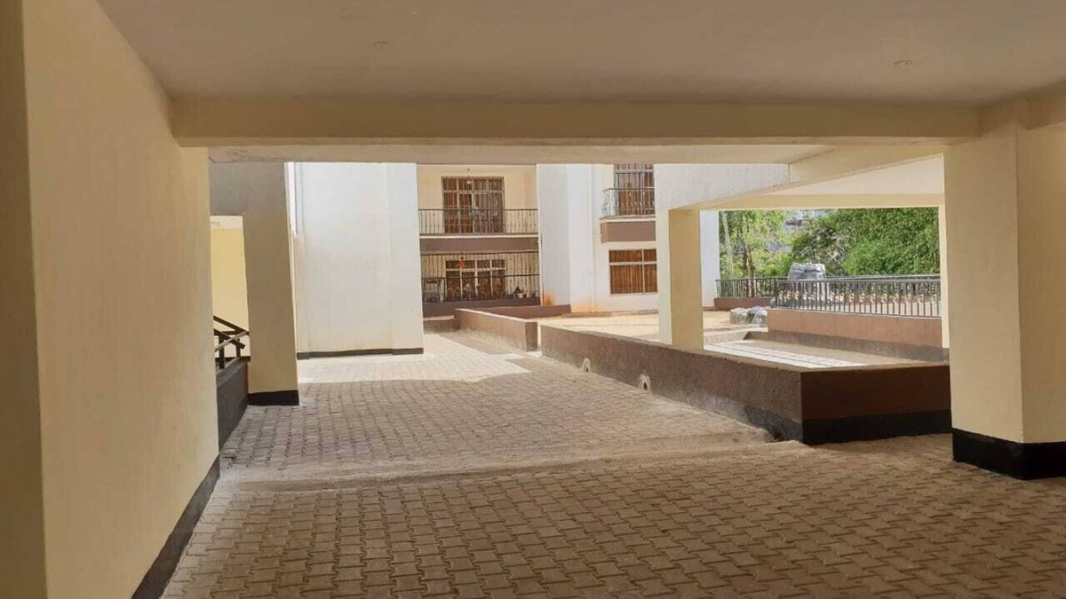 Thompson Estate Apartment | Entire house with high speed wifi and ample parking