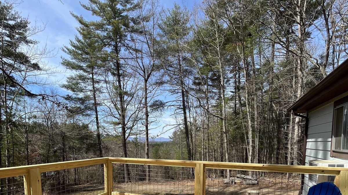 Weaverville Cabin | Entire House with Mountain View on 5 acres!!