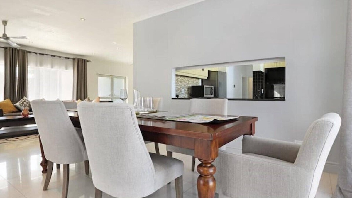 Parow Villa | Entire Prestigious Villa within Tourism Sites