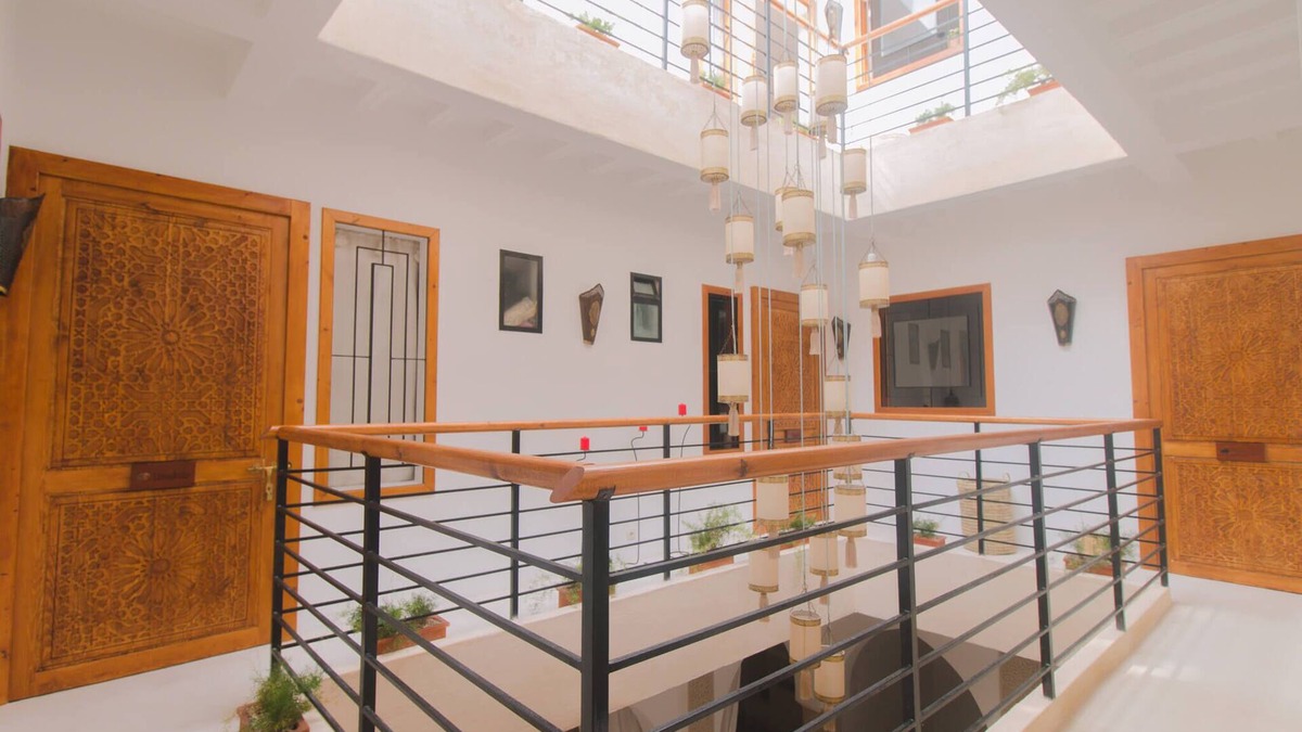 Medina House | Entire Riad of 7 Suites (19pers) with breakfast included.