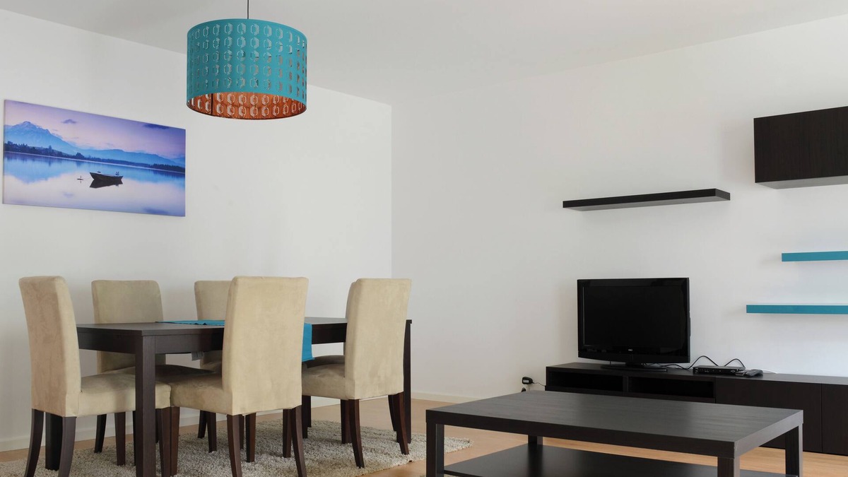 Falca Apartment | Entrecampos 6, luxury T3 apartment with garage.