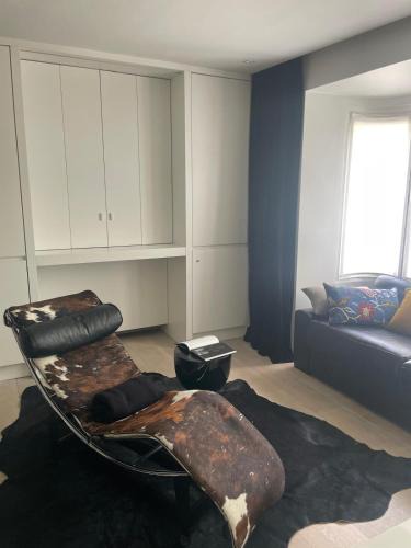 Dansaert Apartment | Entresol28