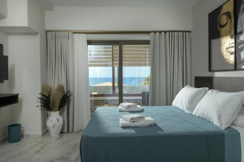 Heraklion Hotel | Envy Seaside Suites,By IdealStay Experience