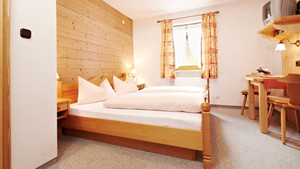 Fischbachau Cottage | Enzian - Gästehaus Sonnenbichl