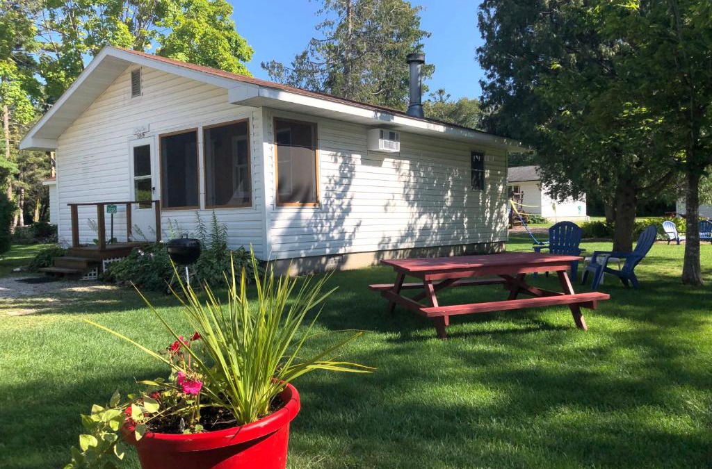 Ephraim Hotel | Ephraim Village Cottages