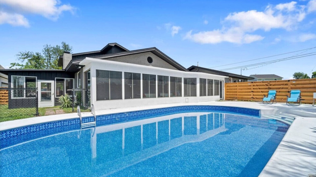Panama City House | Epic 5BR w/Game Room | Pool + Hot Tub + Hammocks