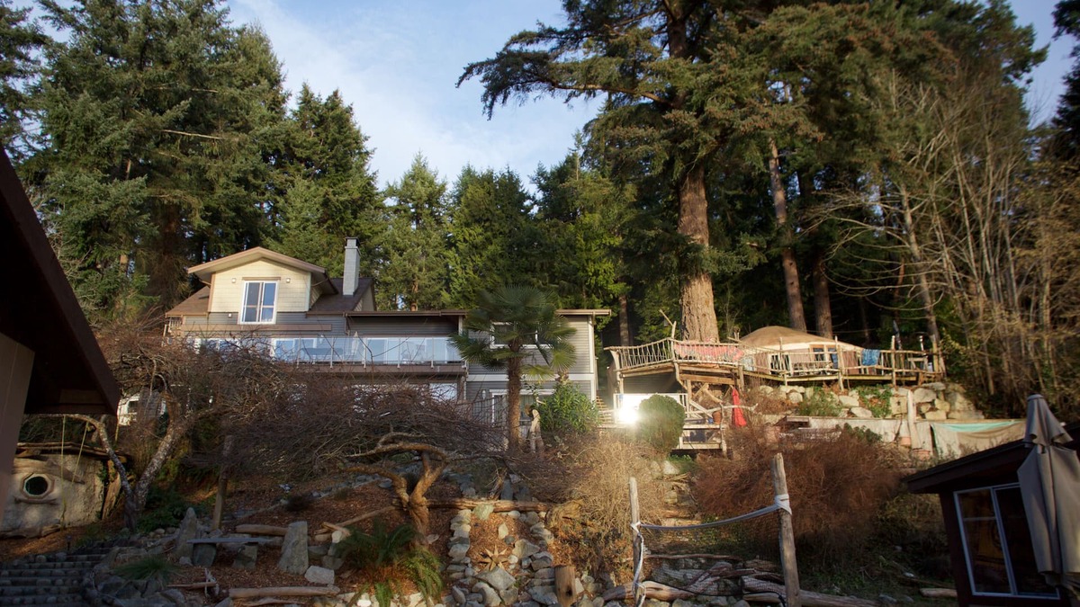 Halfmoon Bay House | Epic Ocean View Property .Steps from the Beach.Sleeps 16