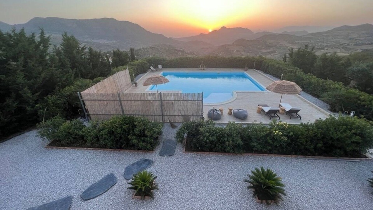 Ciminna Villa | Epic Sicilian Views Pool, Gym, Sauna, Game Room near Palermo, Cefalu