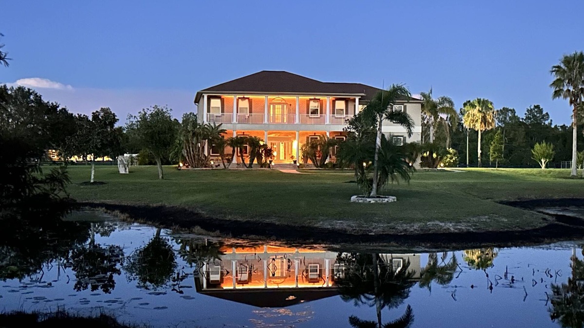 Braden River House | Equestrian Estate Single Family Home