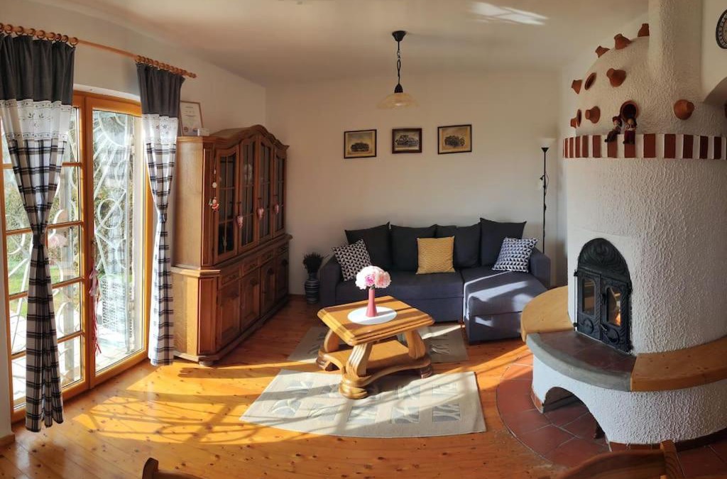 Kehidakustany House | Erdőszélén Házikó Vendégház