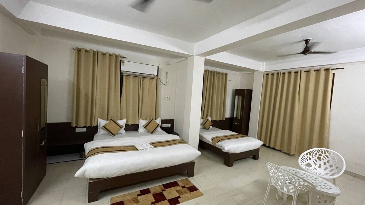 Sualkuchi Hotel | Erica Residency