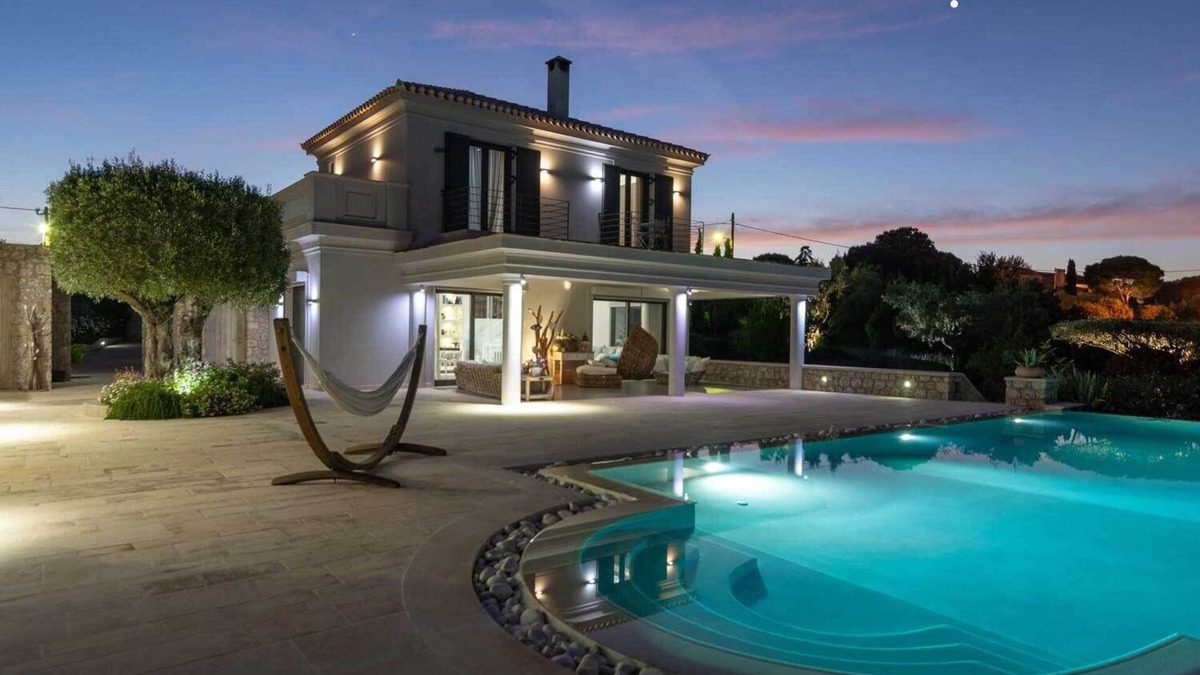 Ermionida Villa | Ermioni Luxury Villa Eternity - Pool & Tennis Court