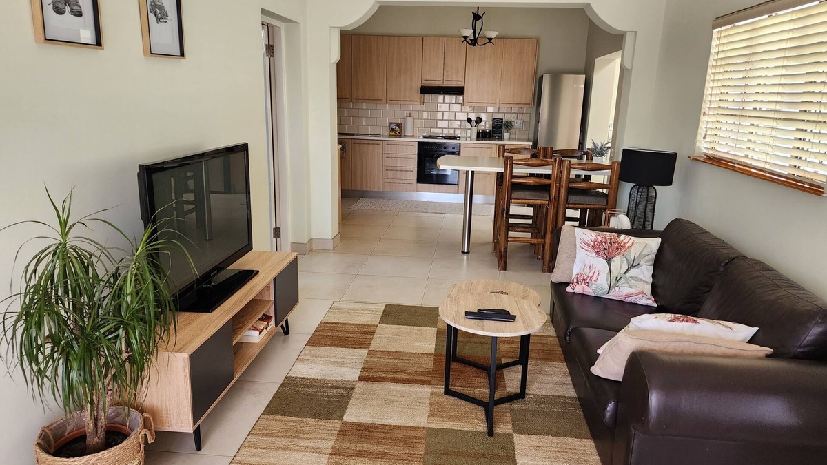Windhoek Apartment | Eros Weg Family Flat