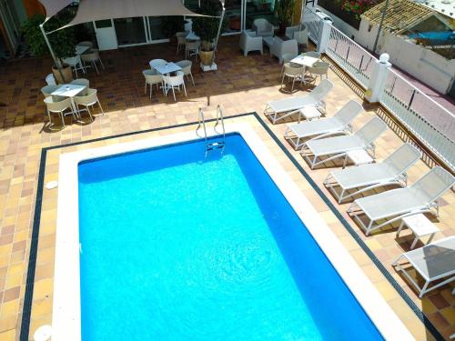 West End Hotel | Es Mitjorn Hotel