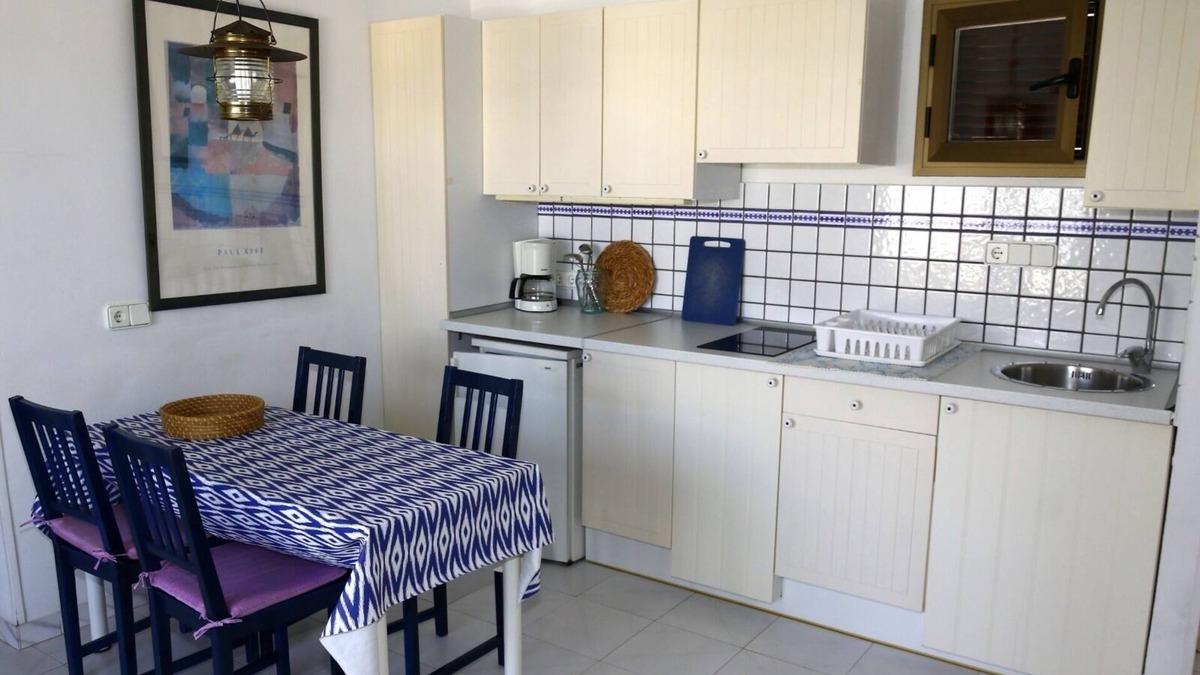 Es Pujols Apartment | Es Pujols: Apartment/flat - Es Pujols