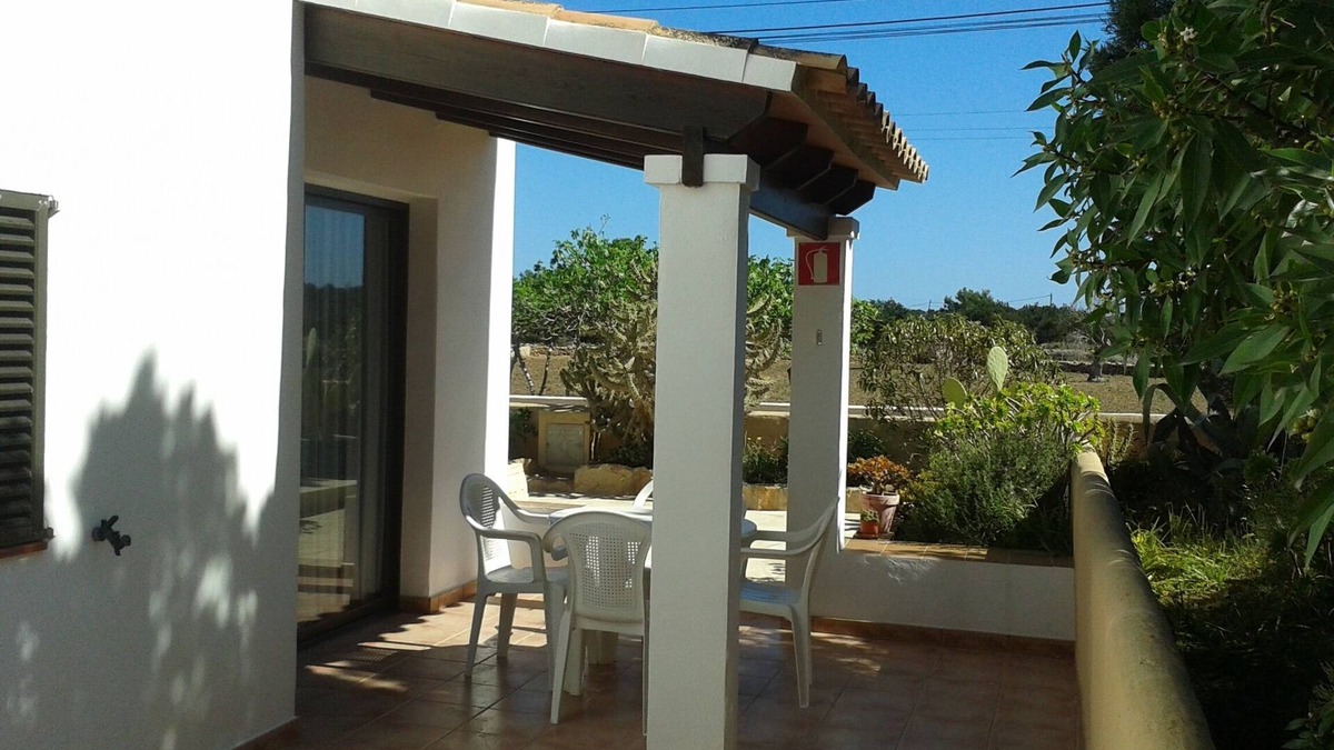 Es Pujols Apartment | Es Pujols: House/Villa - Es pujols