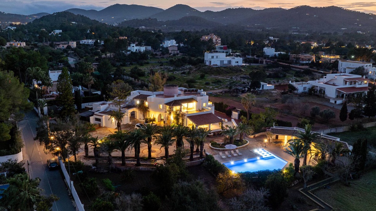 San Antonio Bay Villa | CAN RAVI