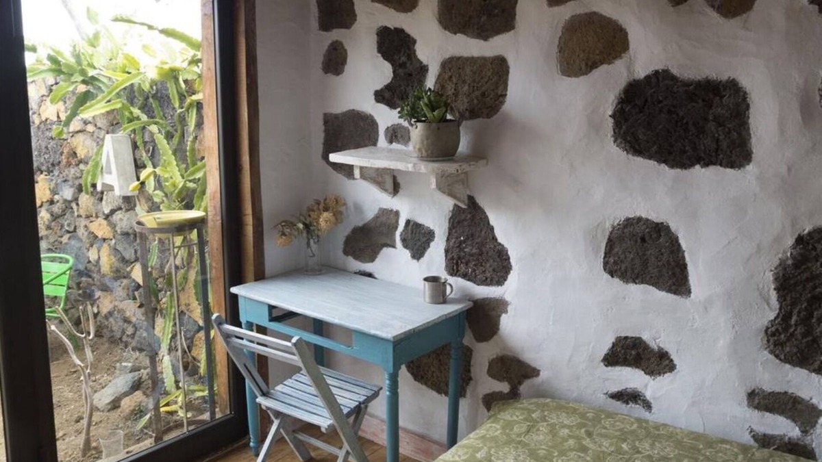 Taibique Cottage | Rural home for 4 guests, art gallery inspired