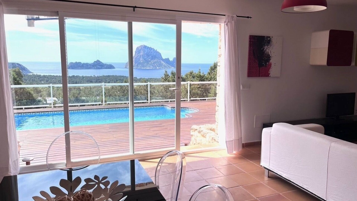 Cala Vadella Villa | Es Vedra, Villa overlooking the sea in Cala Carbo