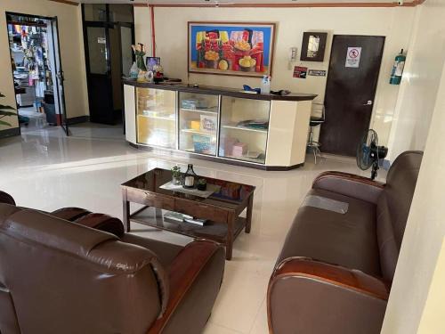 Roxas Hotel | ESA Hotel