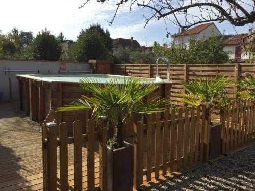 Agen House | ESCALE AU FOND DU JARDIN