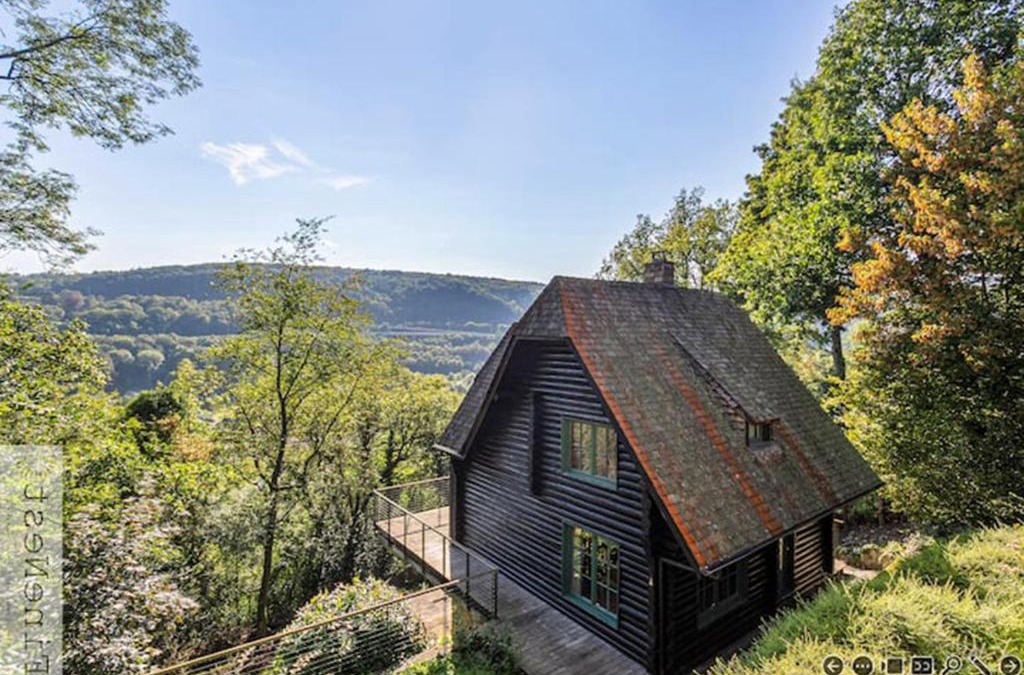 Tilff Ski Chalet | Escape Chalet