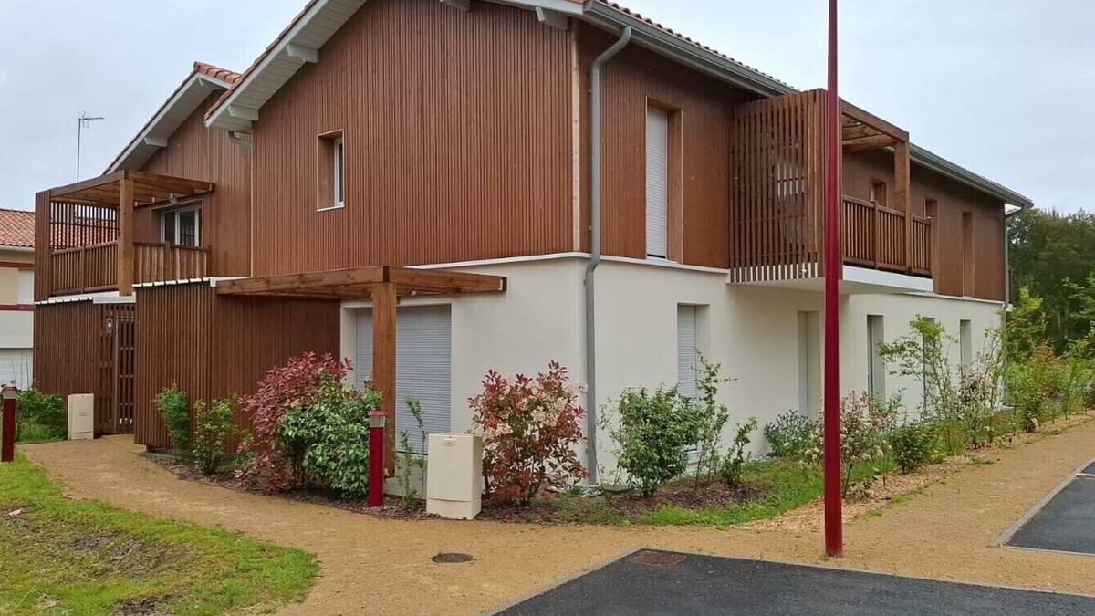 Messanges Apartment | Escape for two in Messanges