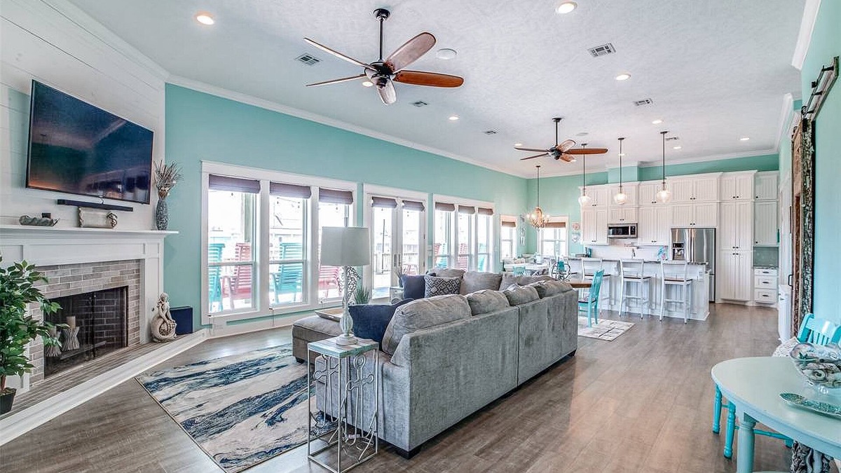 Port Bolivar House | Escape | Gulf Views | Tiki Bar | Sleeps 14