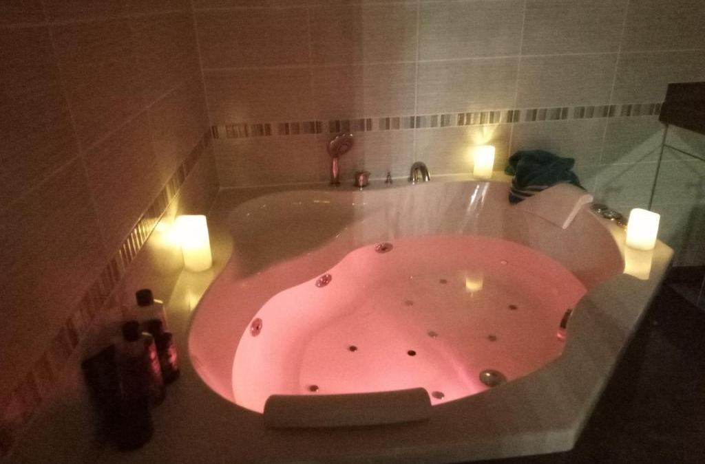 Prenouvellon Hotel | Escape Love du Chanoir