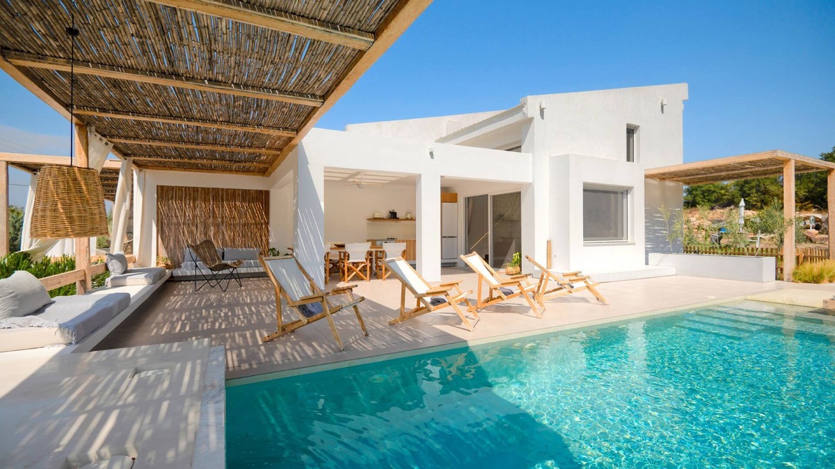 Olympiada Villa | Escape to Aristi Ena, your hillside haven in Halkidiki’s stunning Olympiada