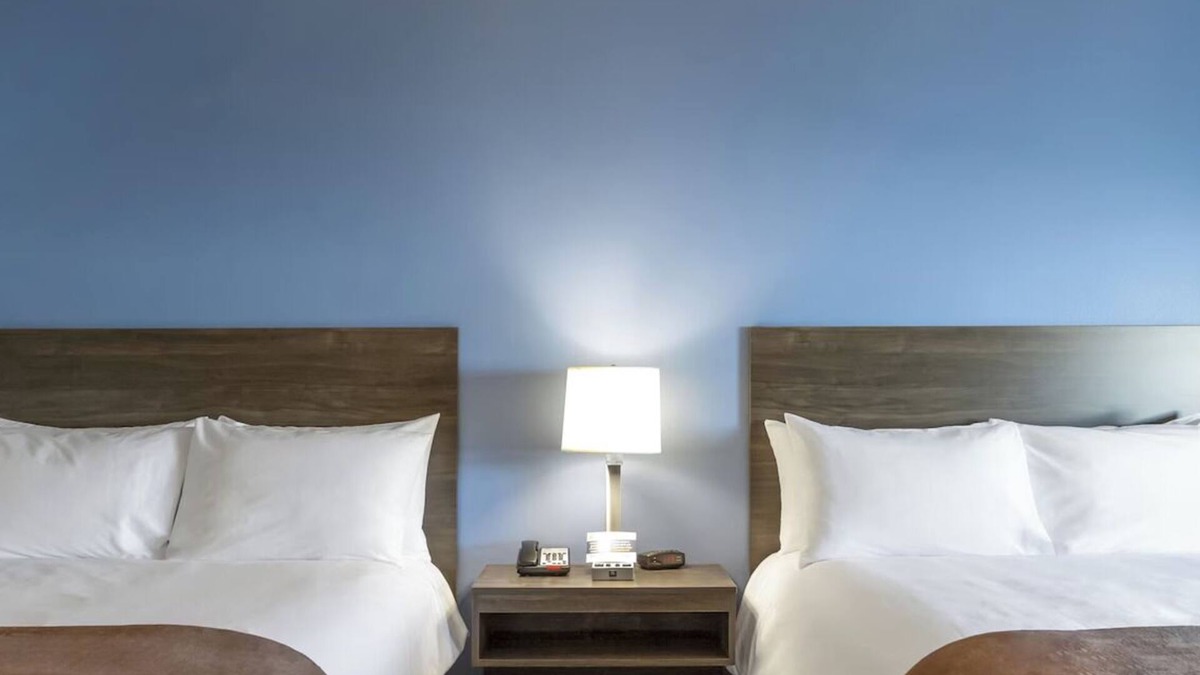 Sundance House | Escape to Buckeye for a Pet-Friendly Getaway w/Free Parking & Kitchen!