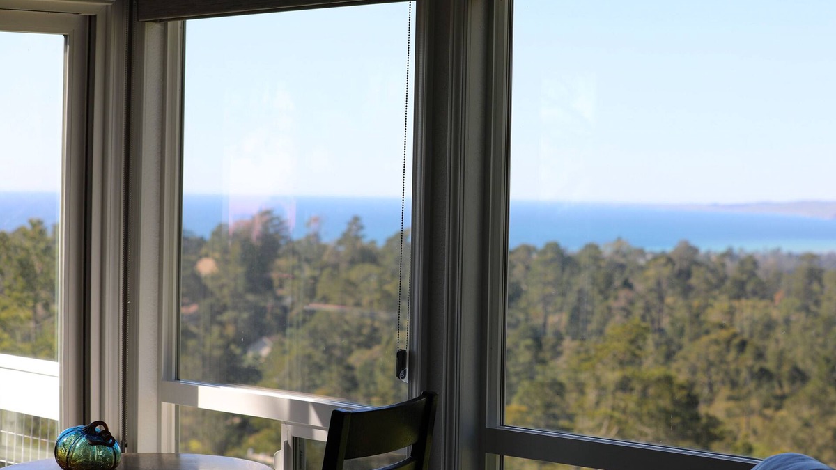 Lodge Hill House | Escape to Cambria, just moments away from Moonstone Beach Park